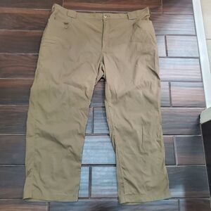 Duluth Trading Co Pants Mens 3XL X 30 Brown Nylon Stretch Hiking Work Outdoor